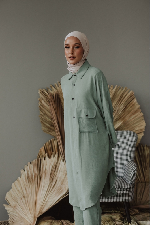 Alaiya Boyfriend Set - Aloe